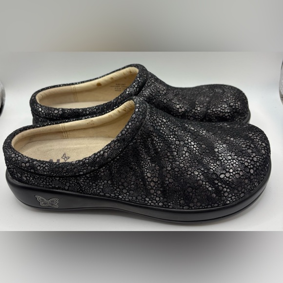 Alegria Kay Black Textured Leather Clogs Comfort Work Shoes EU 37 US 6.5 7 - Picture 2 of 6